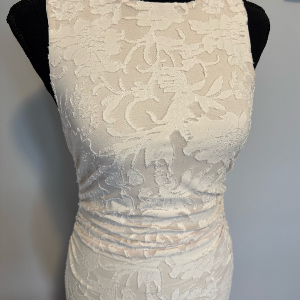 Like New Dynamite Jaquard Floral Maxi Dress - Picture 6 of 11